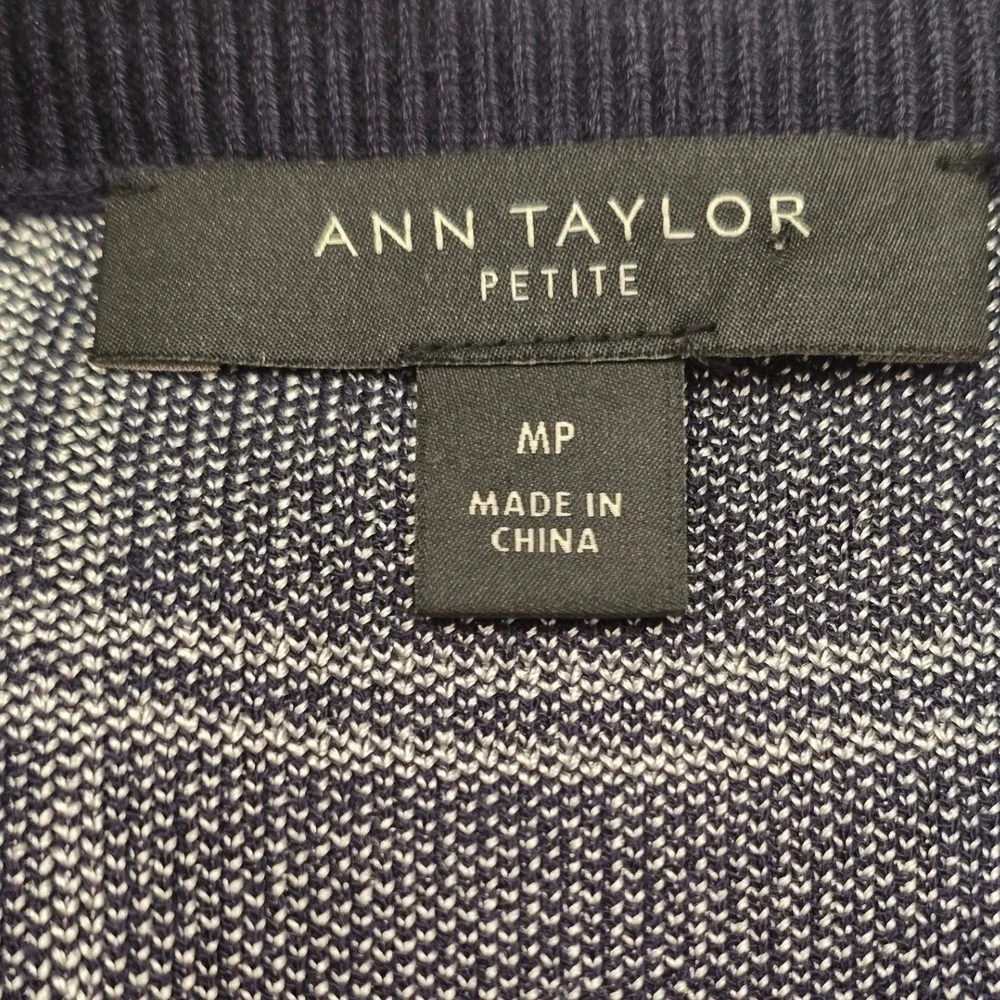 Ann‎ Taylor Petite Navy Grid Knit Top MP Preppy Officecore Classic Chic Stretch